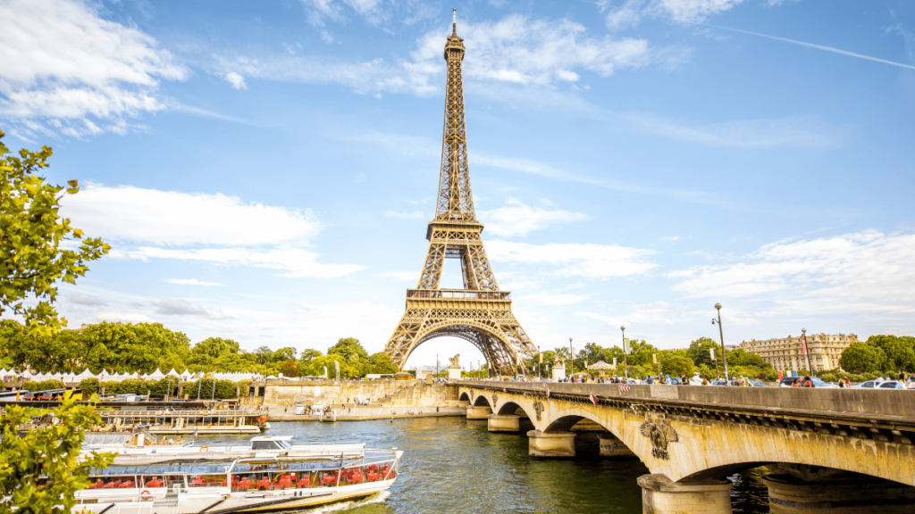 Torre Eiffel em Paris na França