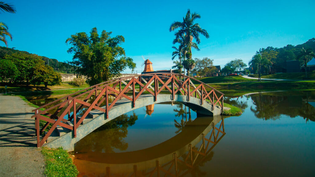 8 lugares perto de Curitiba para viajar no fim de semana