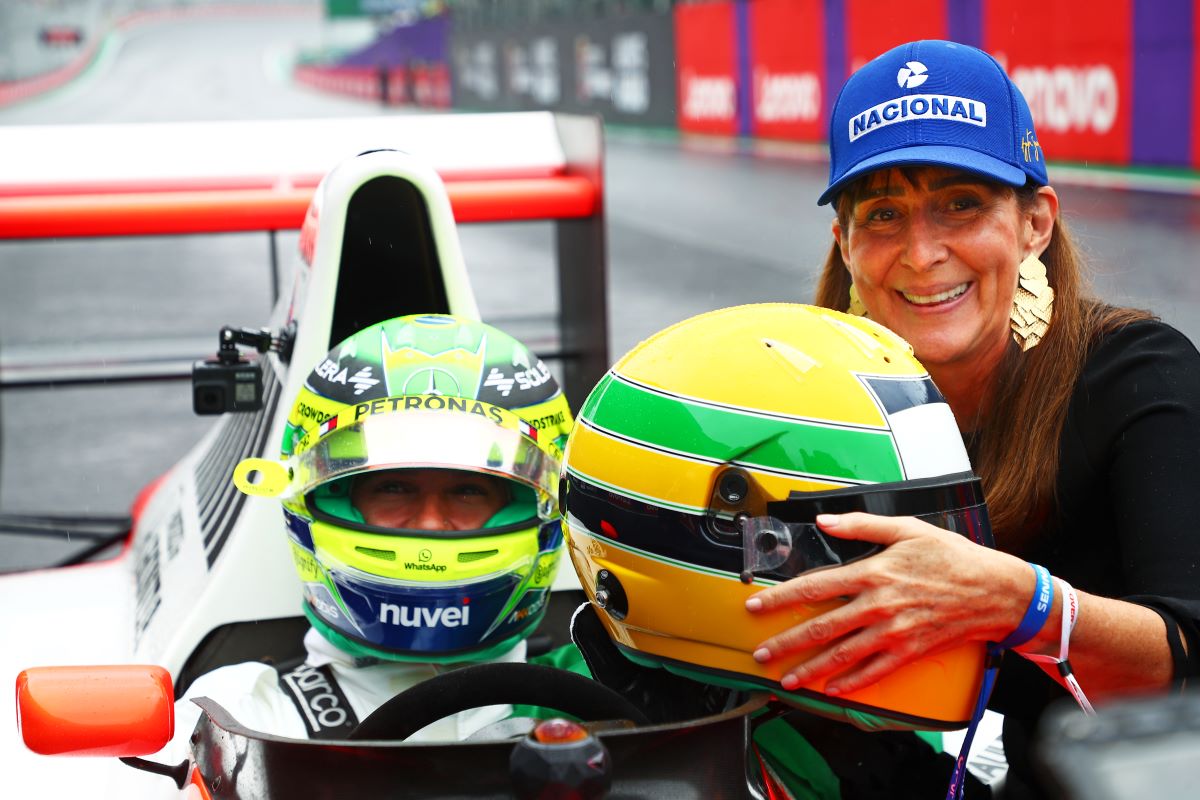 Viviane Senna com Lewis Hamilton, em Interlagos