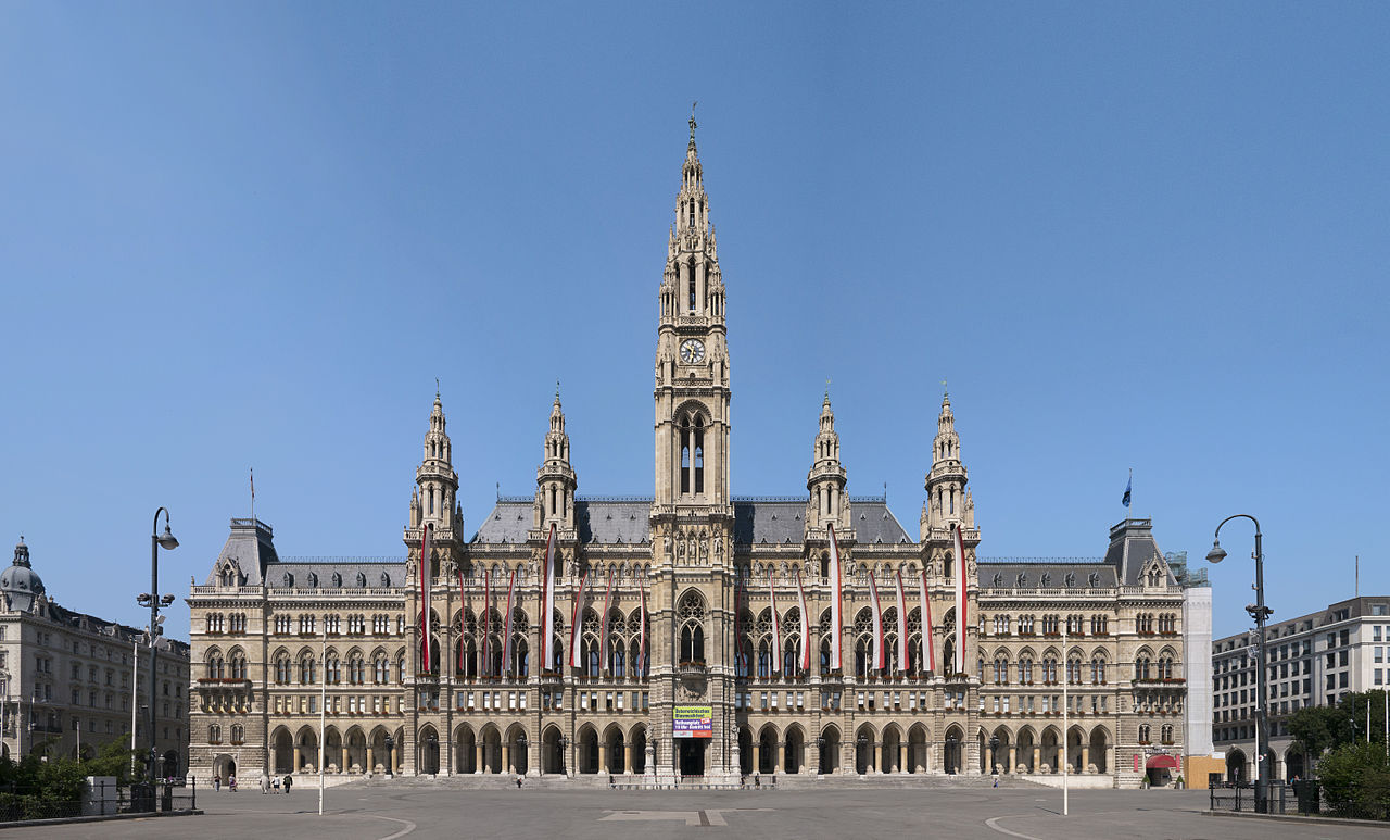 Prefeitura de Viena no Centro Histórico de Viena, um patrimônio mundial em risco de extinção reconhecido pela UNESCO.

