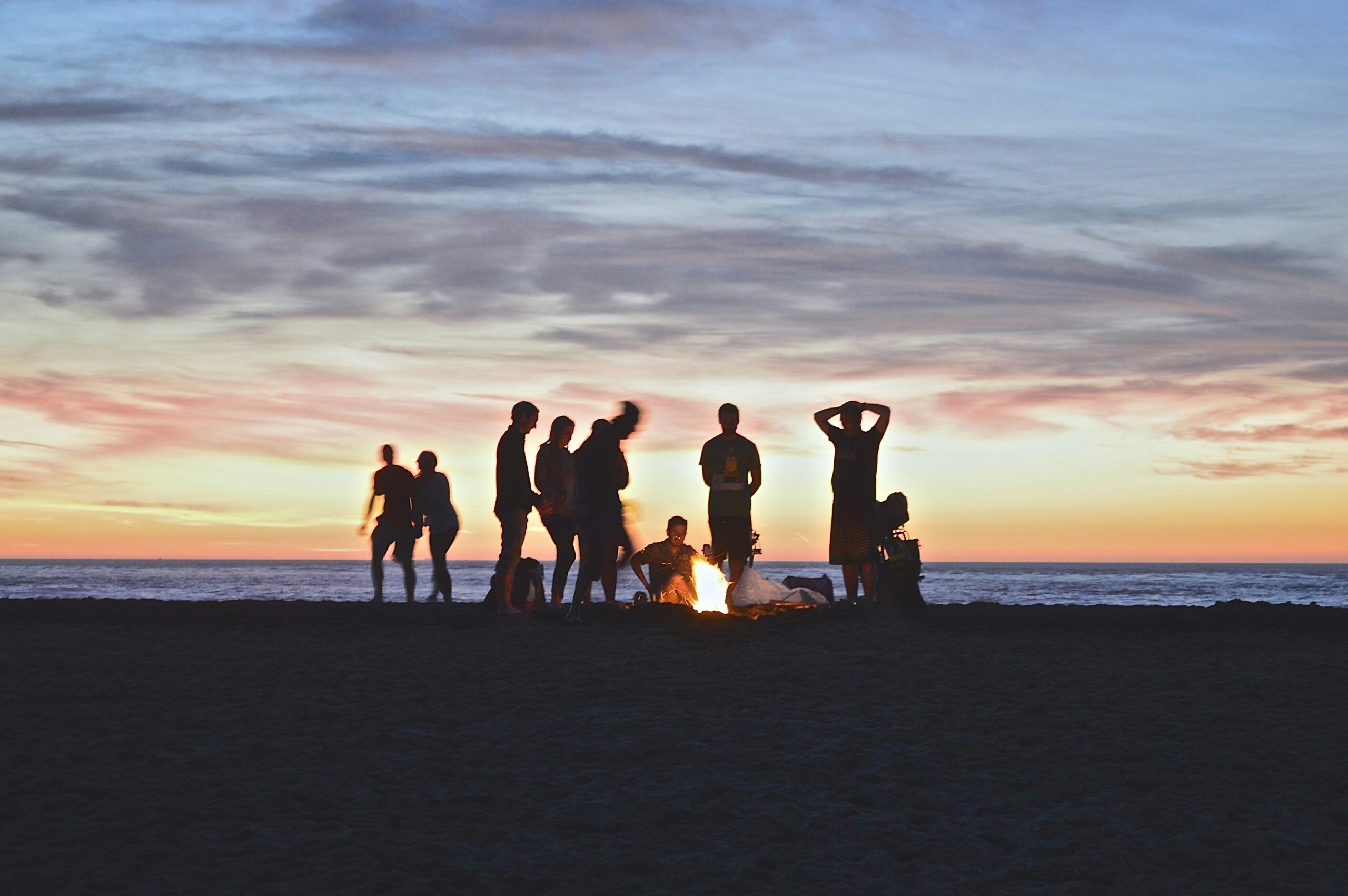 jovens viajando